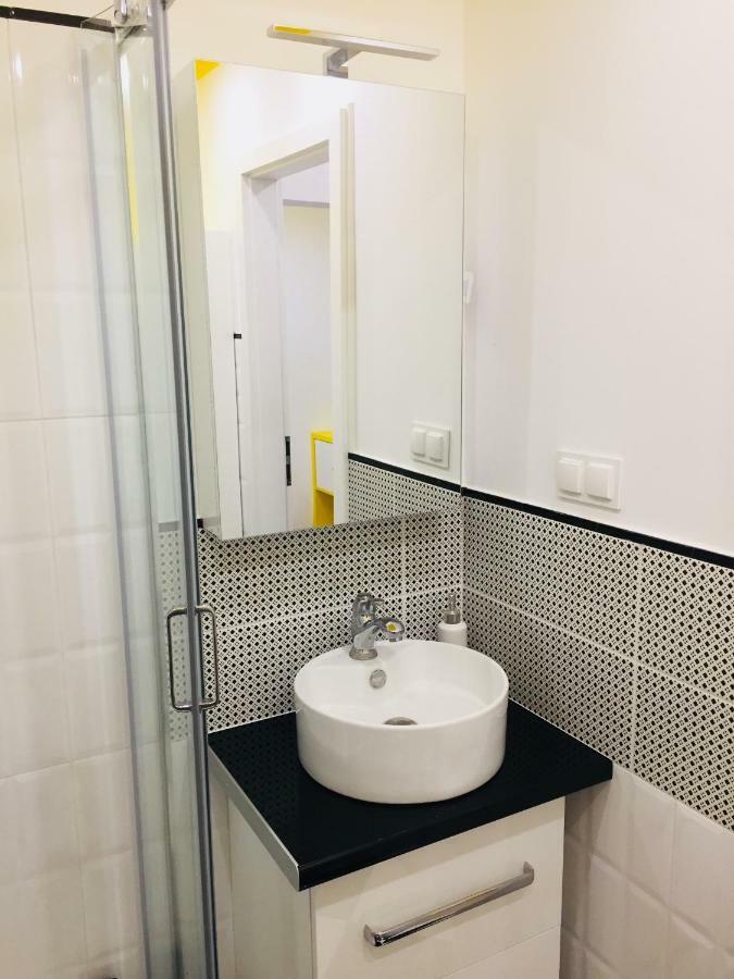 Ferienwohnung Studio Dworzec Gdanski Warschau Exterior foto